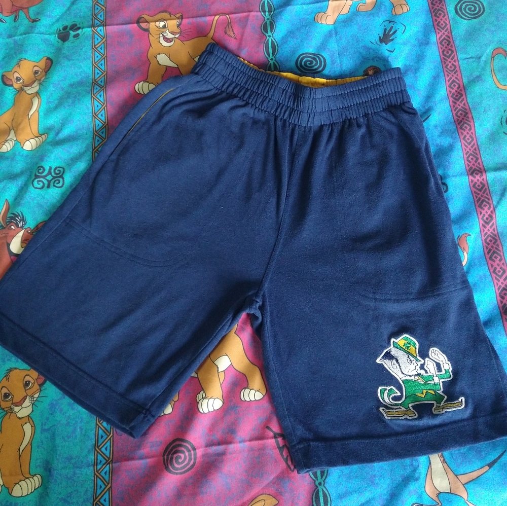 Vintage Starter Notre Dame Fighting Irish Shorts Small